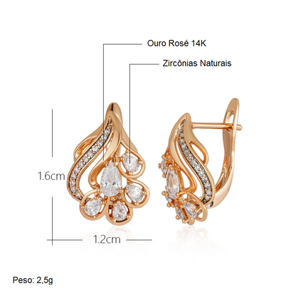 Par de Brincos Elegantes de Formas Curvas Cravejados de Zircônias com Acabamento em Ouro Rosé 14K