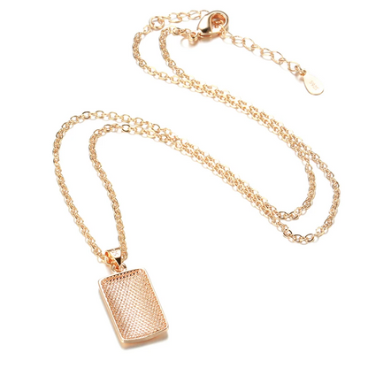 Colar Clássico Retangular com Acabamento em Ouro Rosé 14K Estilo Minimalista Texturizado