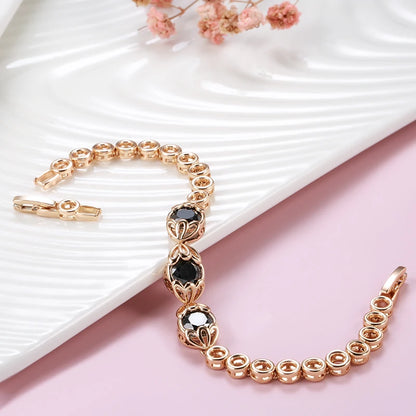 Pulseira Elegante com Correntes Redondas e Trio de Zircônias Centrais, Acabamento em Ouro Rosé 14K