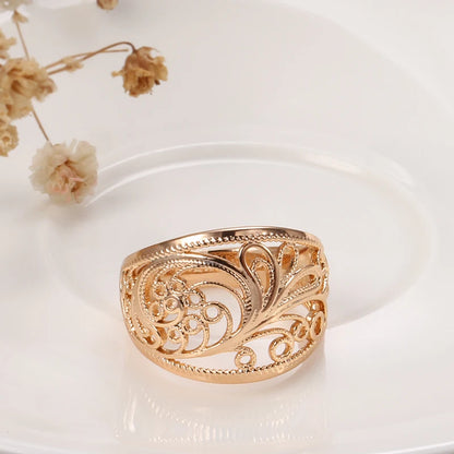 Anel Vintage com Design Escultural Vazado e Acabamento em Ouro Rosé 14K