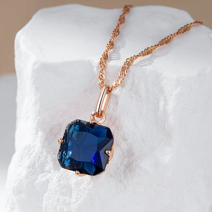 Colar Clássico Quadrado com Acabamento em Ouro Rosé 14K com Zircônia Azul