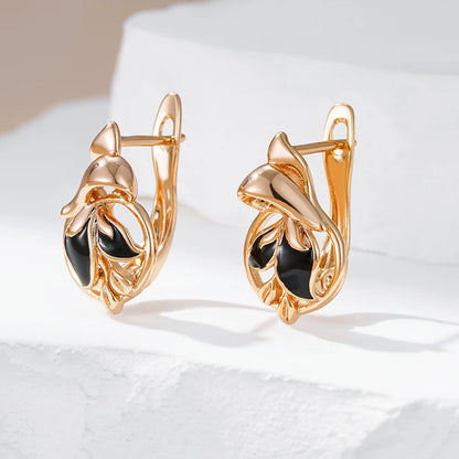 Par de Brincos de Argola com Folhas e Acabamento Preto com Ouro Rosé 14K