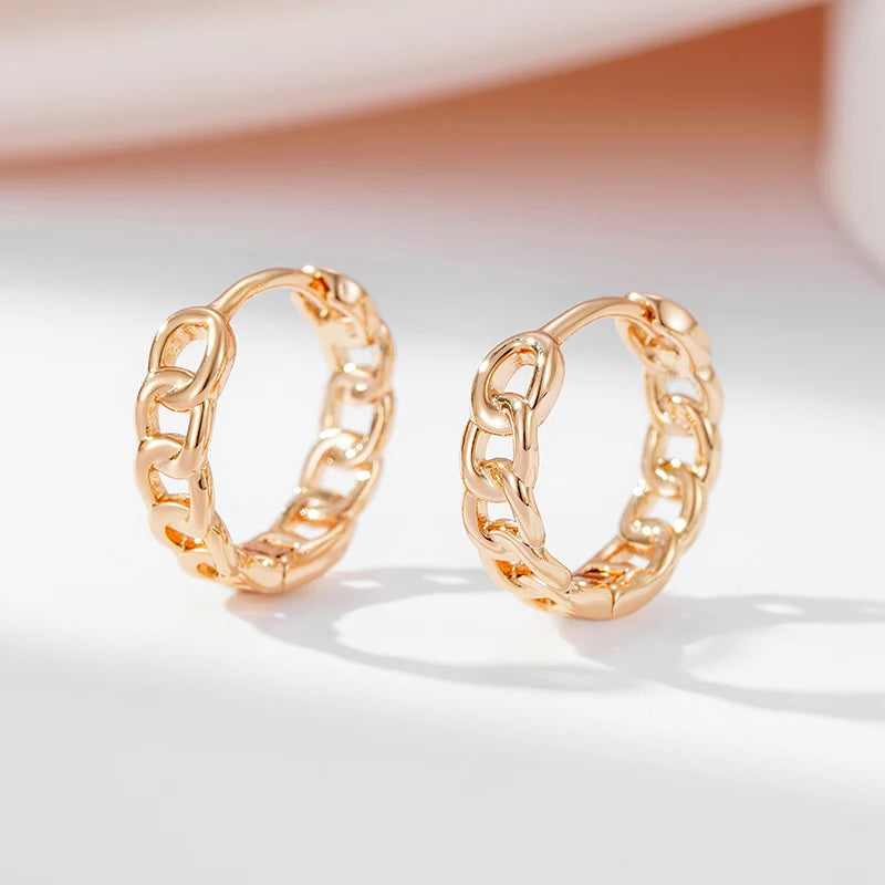 Par de Brincos Minimalistas em Forma de Corrente e Acabamento em Ouro Rosé 14K